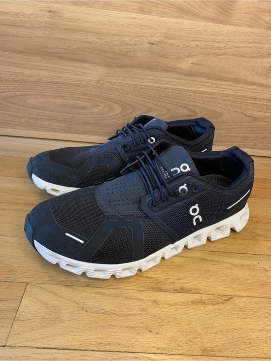 On Running Shoes - On Cloud Black Women's Sneakers - Size 9.5